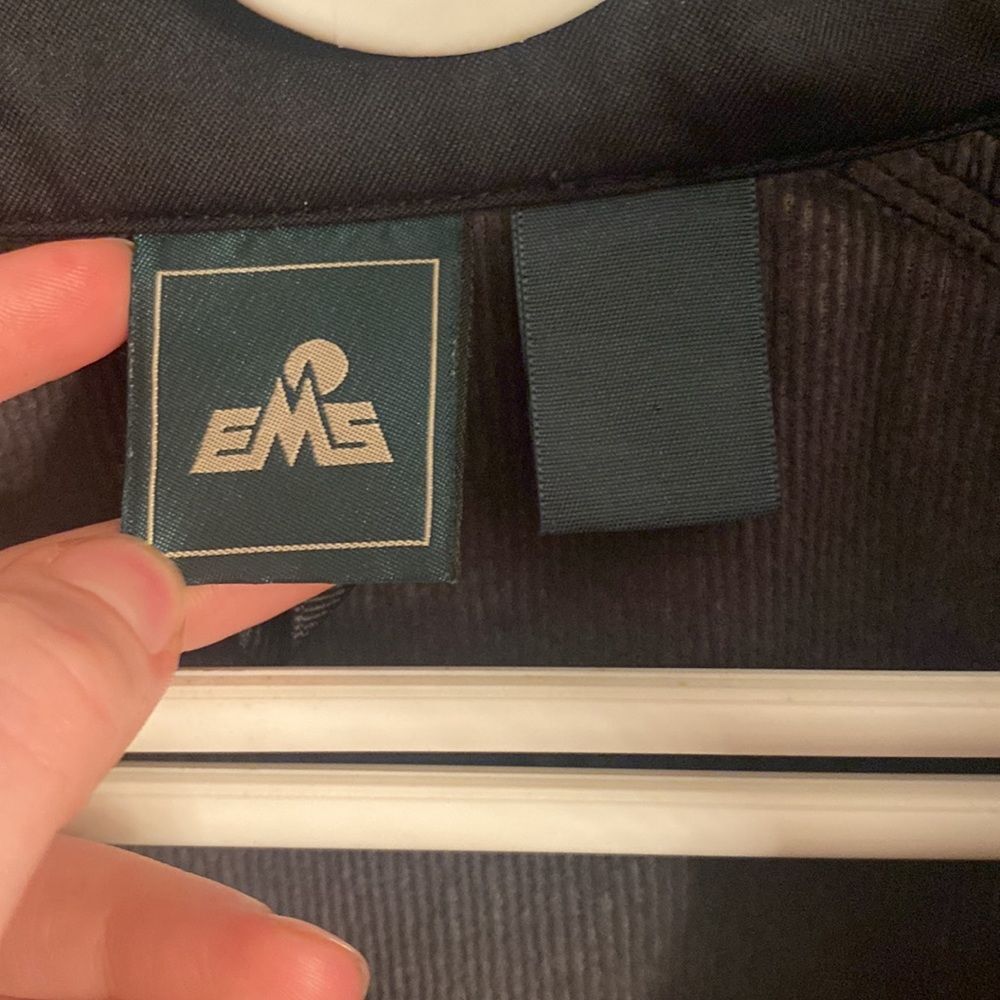 EMS Coat - Picture 9 of 9